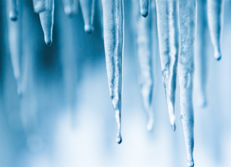 Evitare la formazione di ghiaccio nelle celle frigorifere e nei congelatori